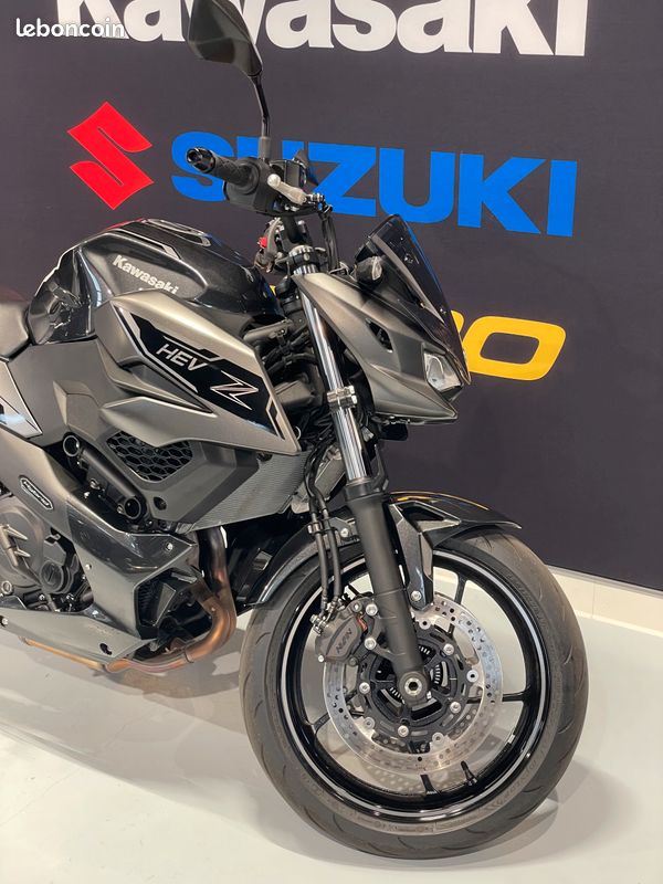 KAWASAKI Z 7 HYBRID compatible jeune permis