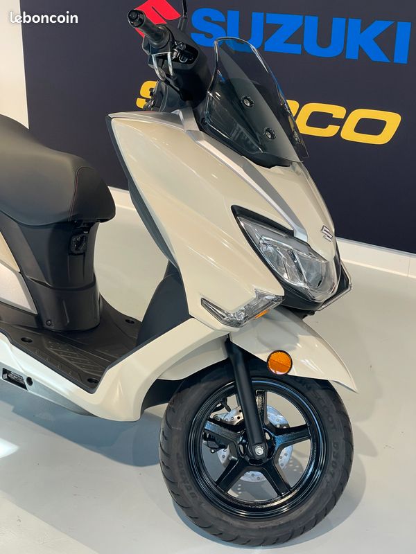 SUZUKI BURGMAN STREET 125 EX
