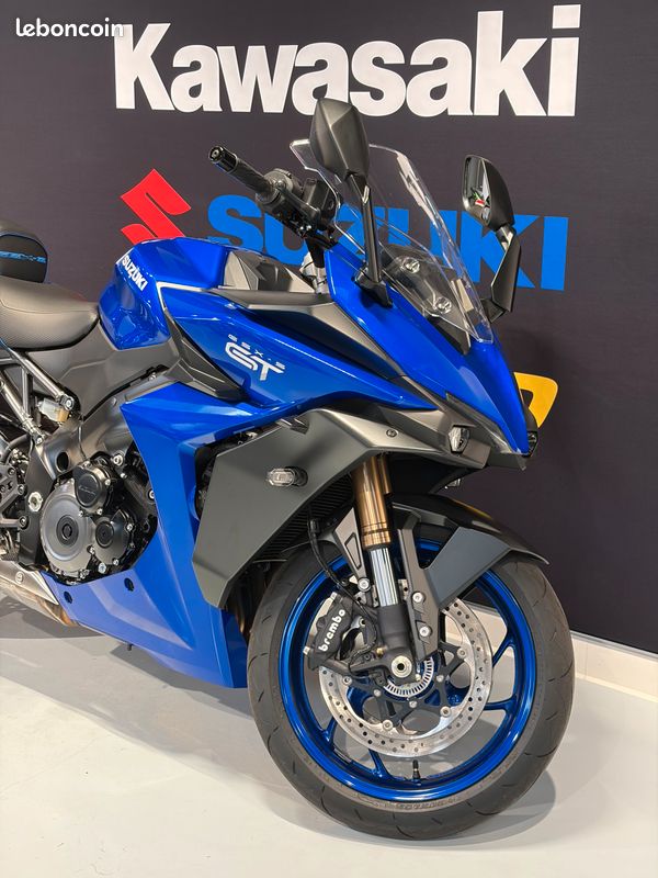 SUZUKI GSX-S 1000 GT