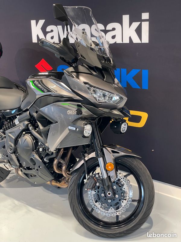 KAWASAKI VERSYS 650 GRAND TOURER