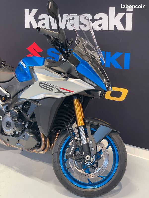 SUZUKI GSX-S 1000 GX+