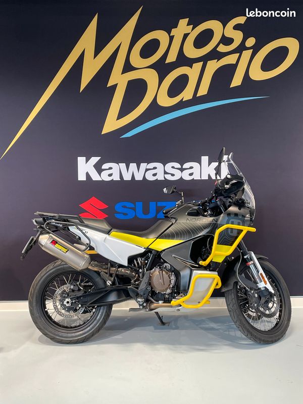 HUSQVARNA NORDEN 901 AKRAPOVIC