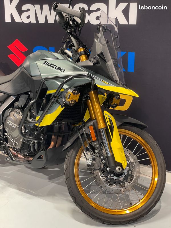 SUZUKI DL V-STROM 800 DE