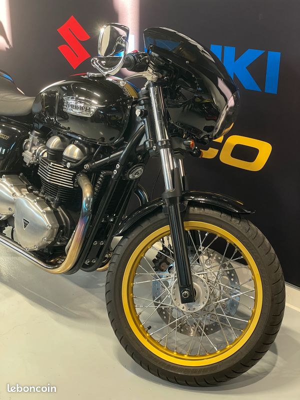 Triumph Thruxton 900 d'occasion – Motos Dario Colmar (vue 5)