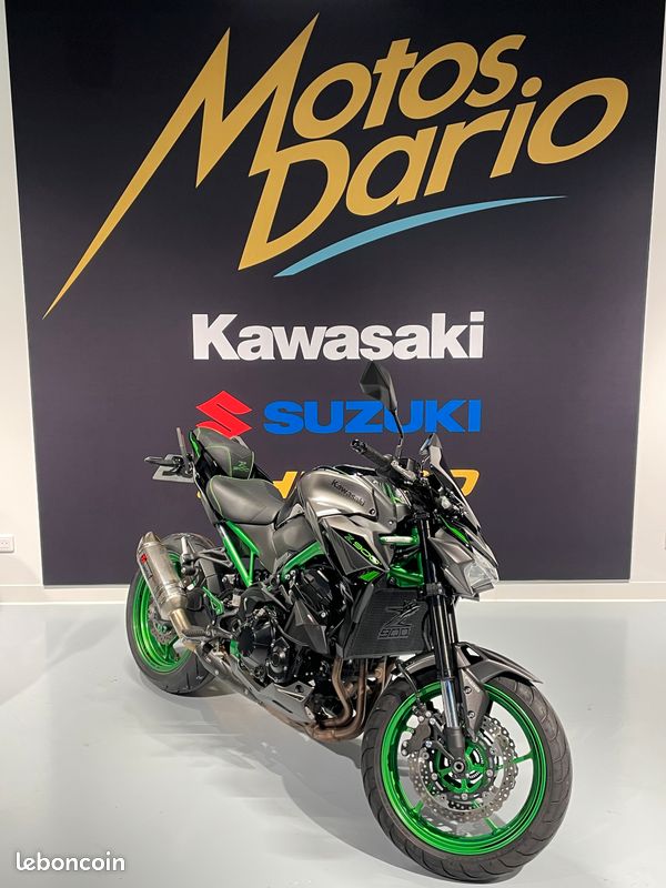 KAWASAKI Z 900 bridée jeune permis A2