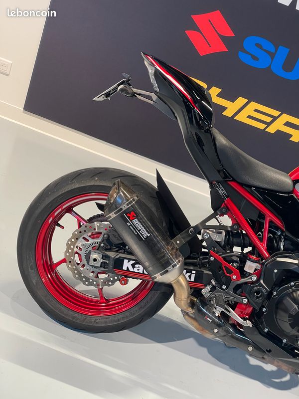 KAWASAKI Z900 A2