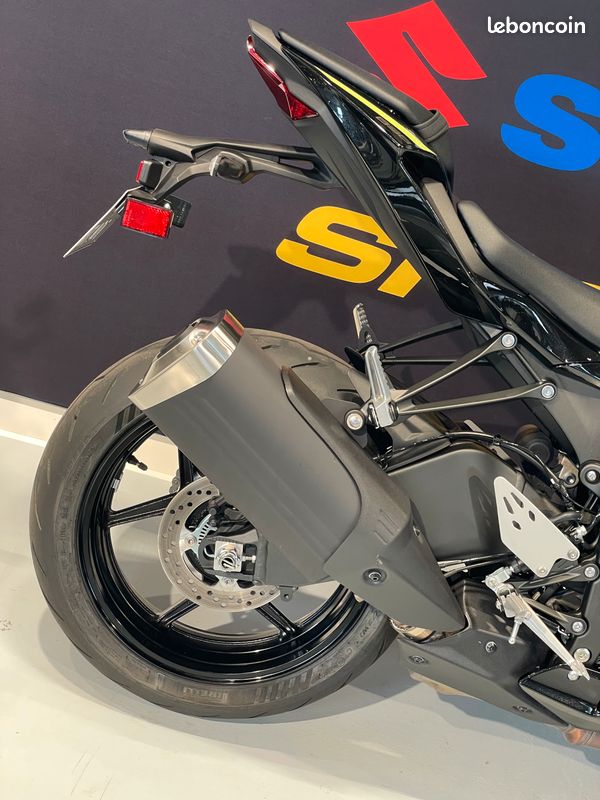 KAWASAKI NINJA ZX-6R 636