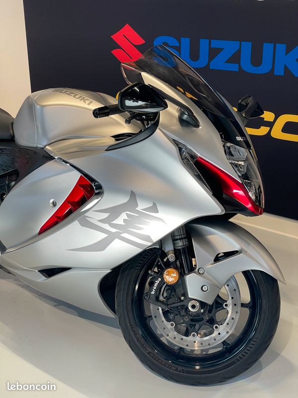 SUZUKI HAYABUSA GSX-R 1300