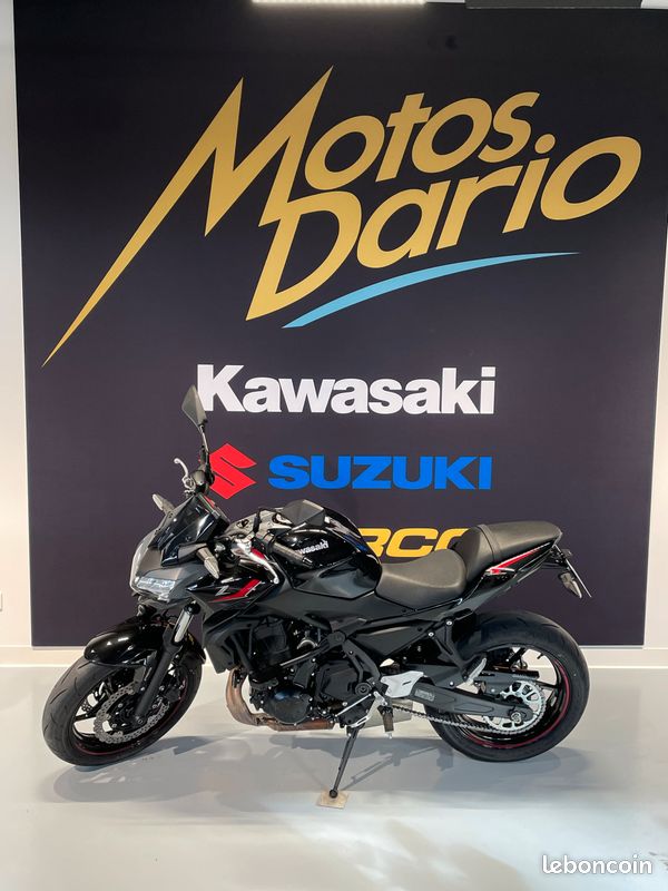 KAWASAKI Z 650 bridé jeune permis A2