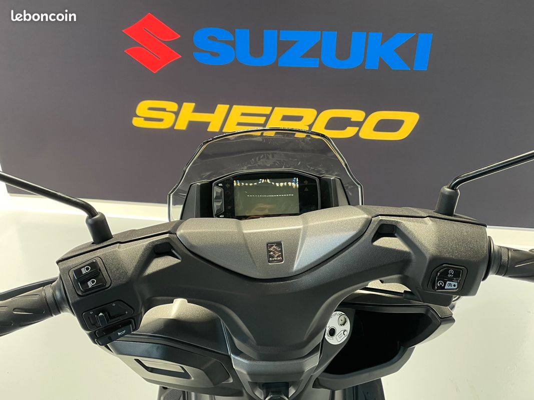 SUZUKI BURGMAN STREET 125 EX