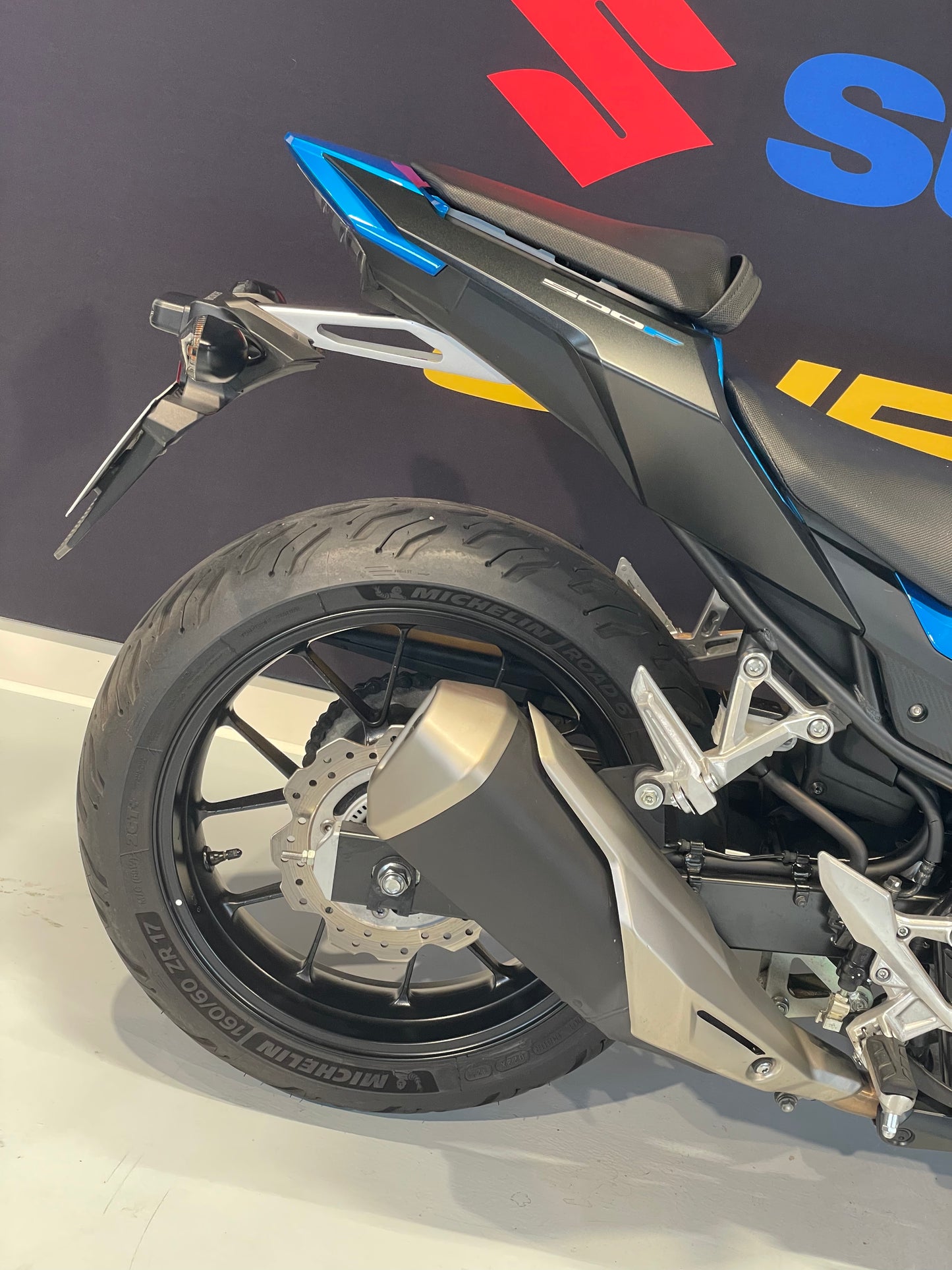 HONDA CB 500 F