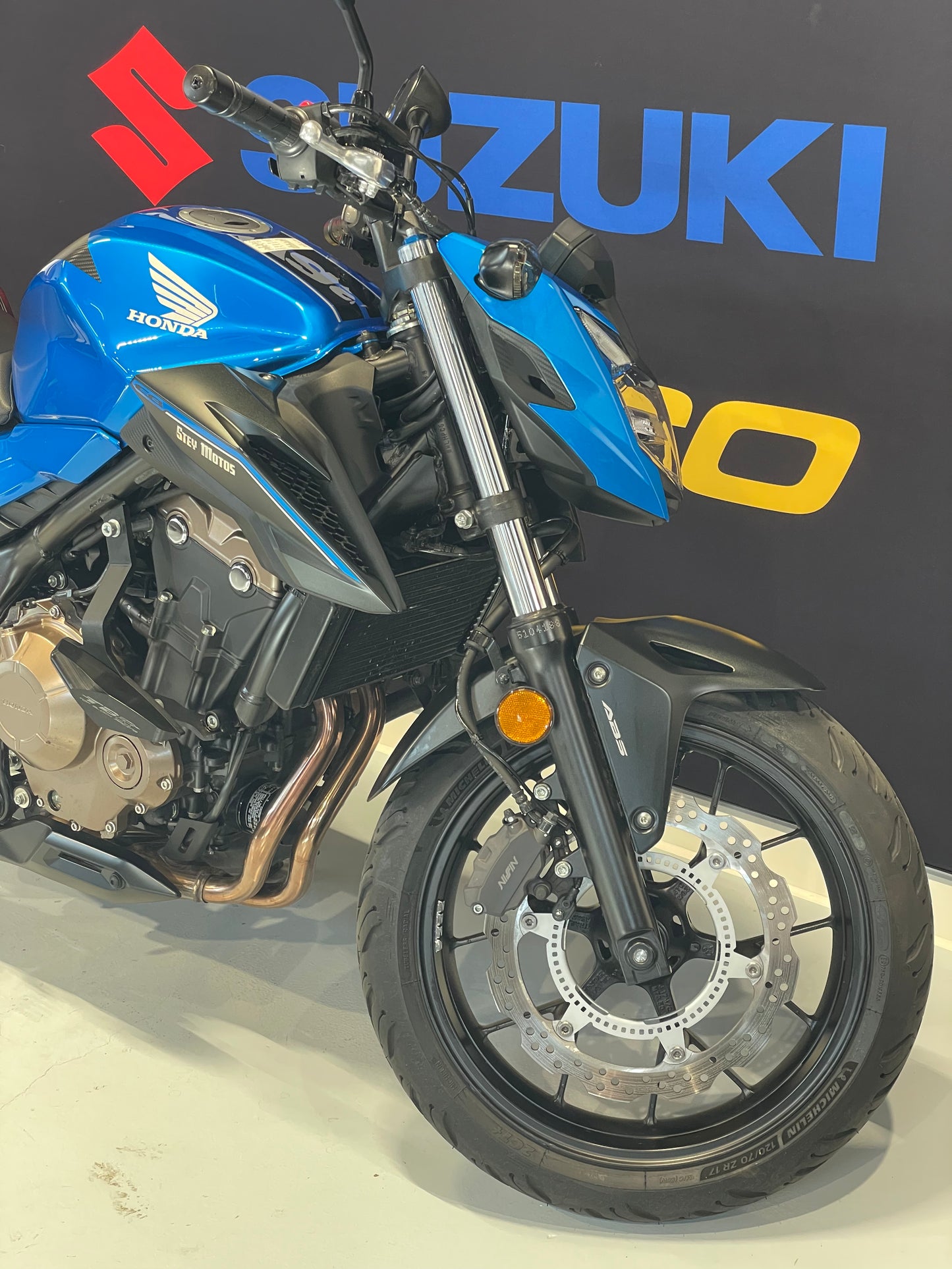 HONDA CB 500 F