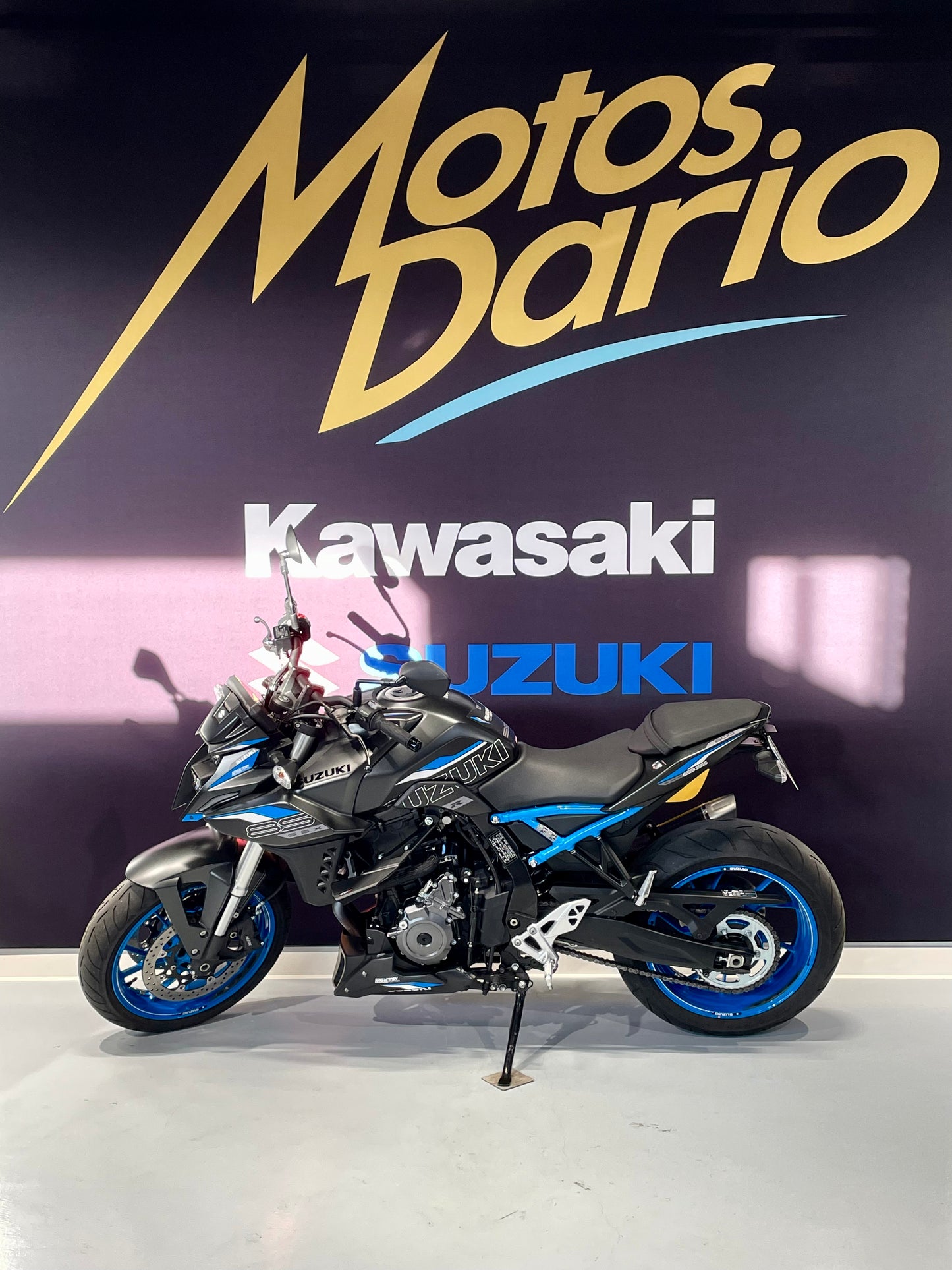 SUZUKI GSX-8S (A2)