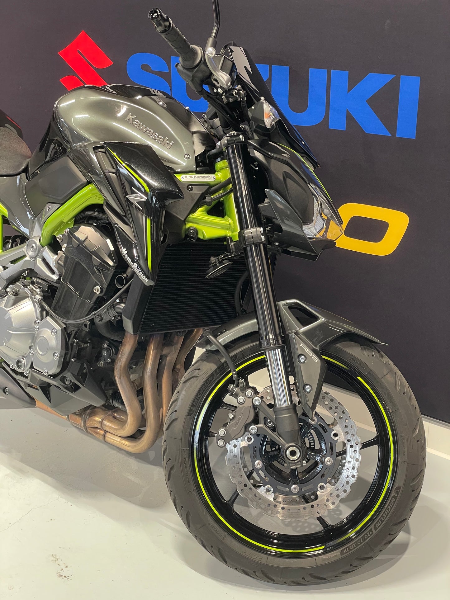 KAWASAKI Z 900
