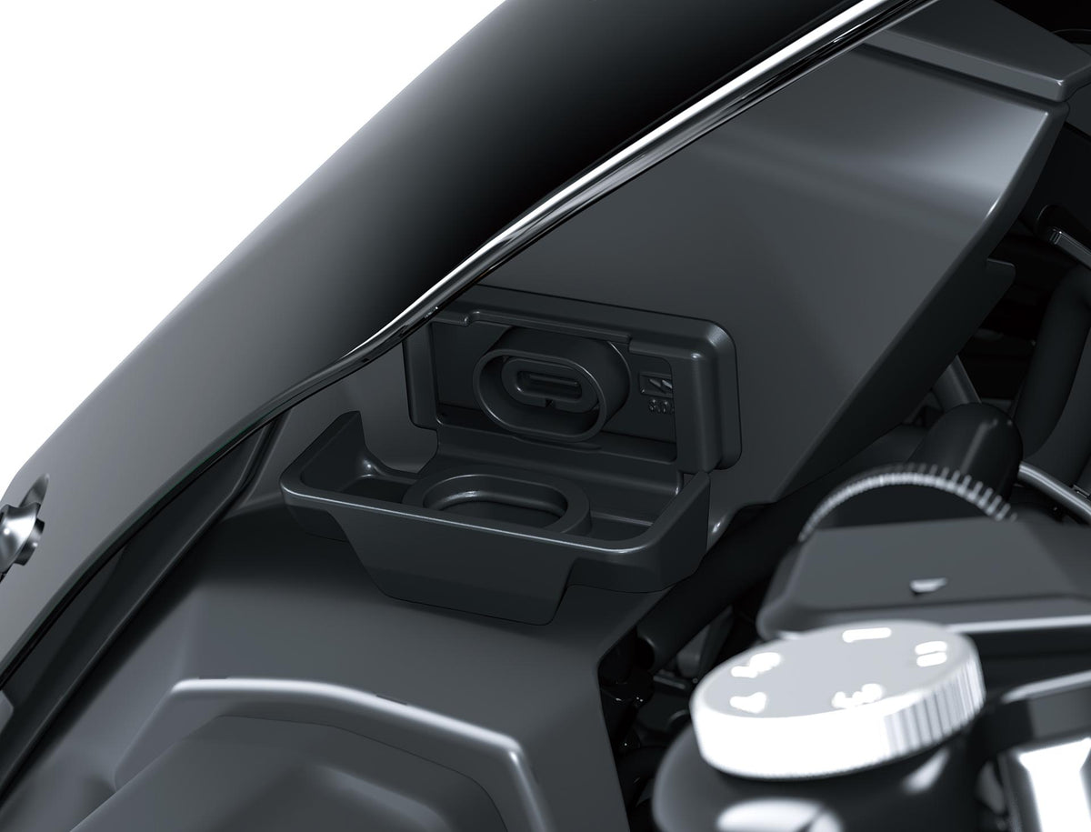 Prise USB-C intégré (Z900/70kW/SE) Kawasaki – Motos Dario Colmar