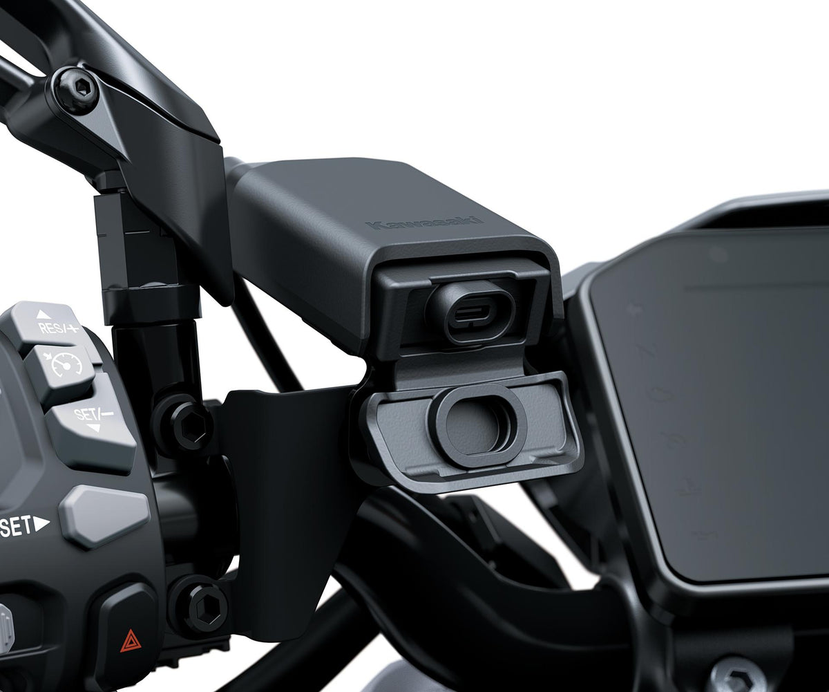 Prise USB-C (Z1100) Kawasaki – Motos Dario Colmar