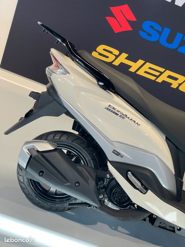 SUZUKI BURGMAN STREET 125 EX