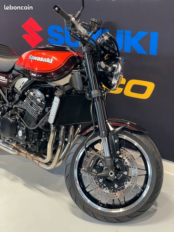 KAWASAKI Z900RS