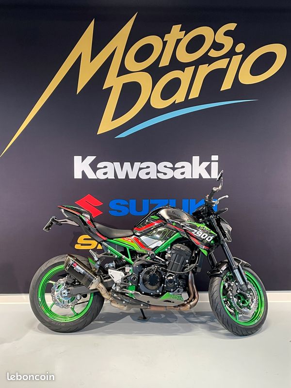 KAWASAKI Z900 FULL AKRAPOVIC