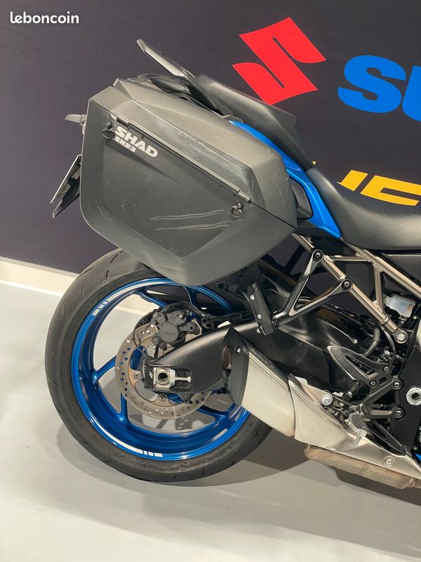Suzuki GSX-S 1000 GT d'occasion – Motos Dario Colmar (vue 3)