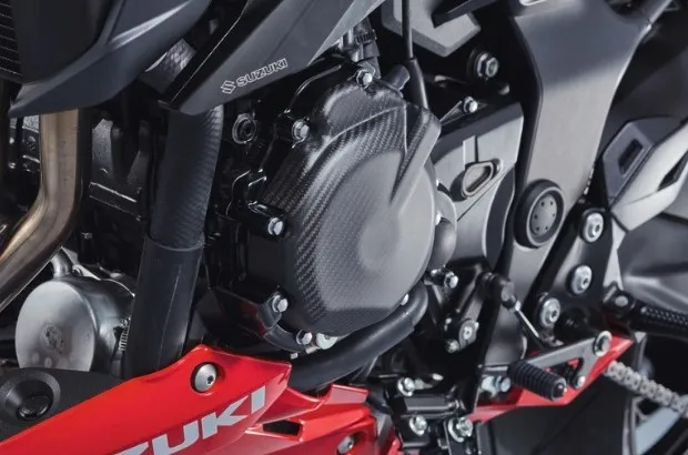 PROTECTION CARTER D'ALTERNATEUR - CARBONE SUZUKI