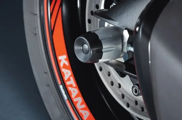 PROTECTION AXE DE ROUE ARRIÈRE SUZUKI