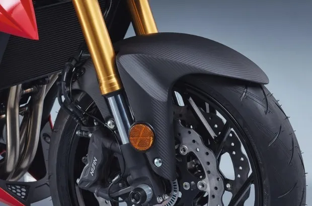 GARDE BOUE AVANT - CARBONE