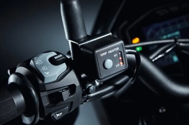 KIT POIGNÉES CHAUFFANTES SUZUKI